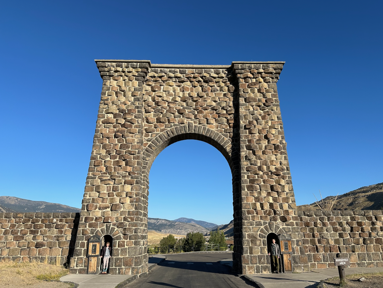 Day 9 – Mammoth Terraces, Pine Creek, home